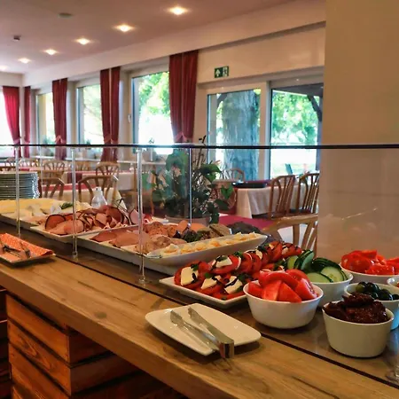 Hotel Tenner 3*