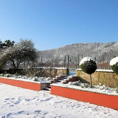 Tenner Hotel 3*