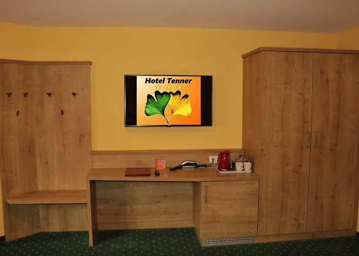 Tenner Hotel